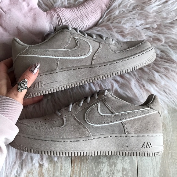 NWT Nike Air Force 1 Suede Rare - Picture 4 of 8